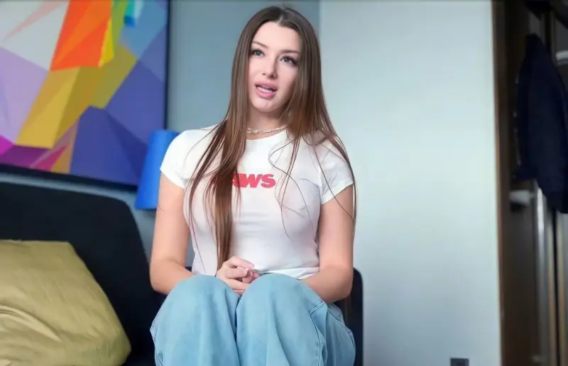 diwok30878 (18) female from US - sexting partner