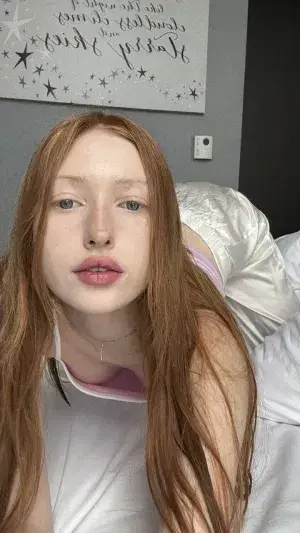 dobidaw724 (23) female from US - sexting partner