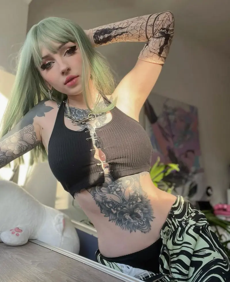 dollberbie45 from US