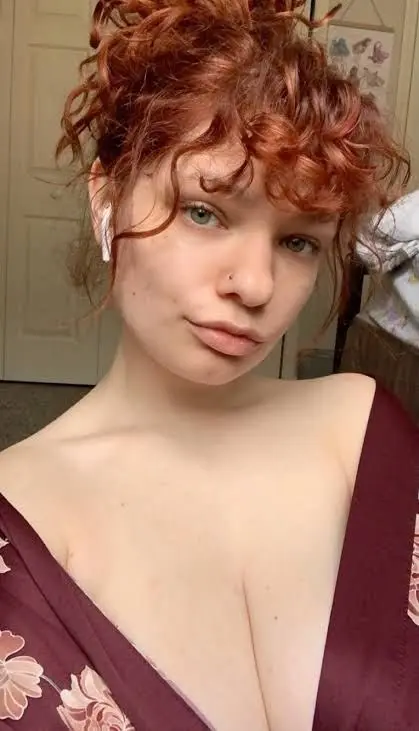 dorrisjuan71 (18) female from US - sexting partner