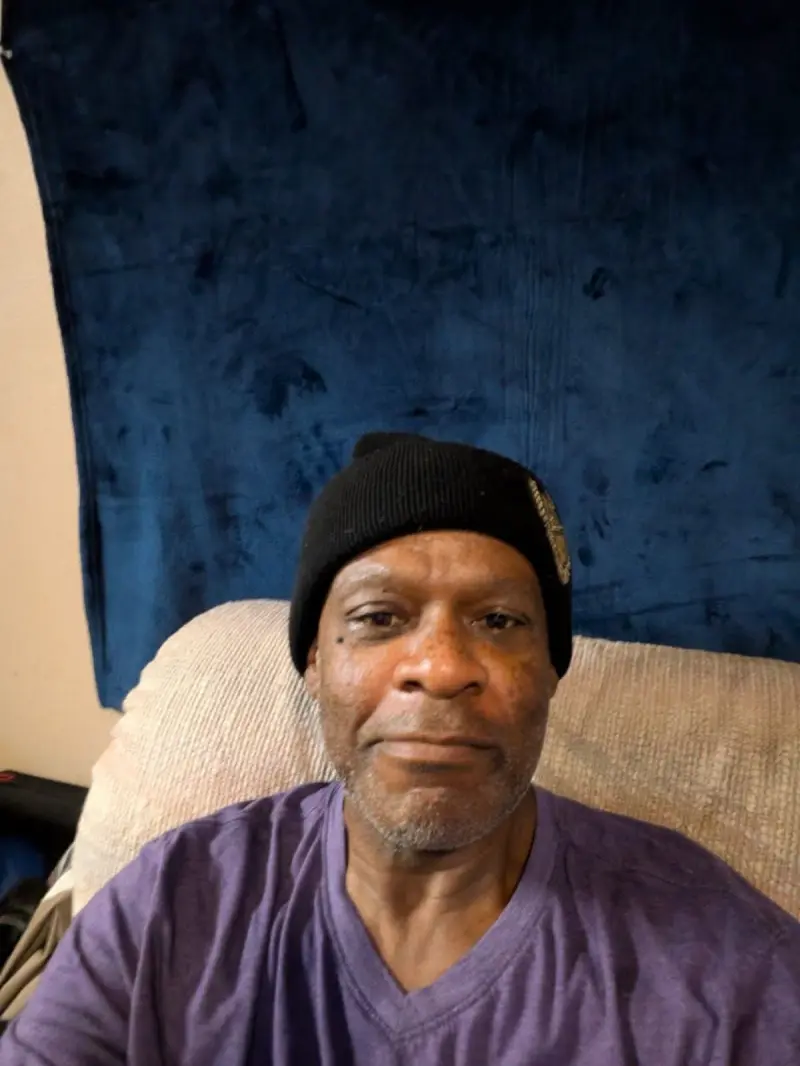 drakelawrence686 from US