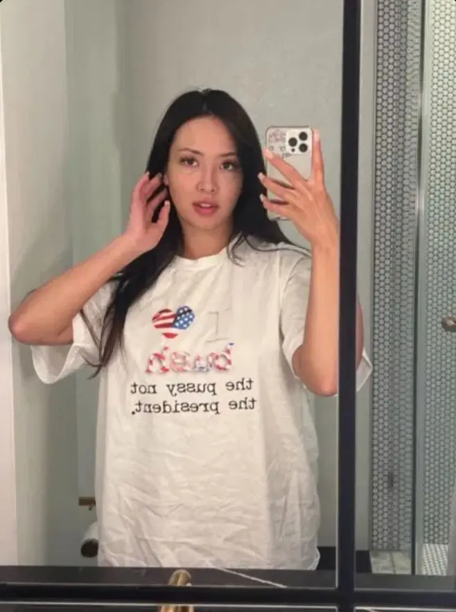 dylunyyu (18) female from GB - sexting partner