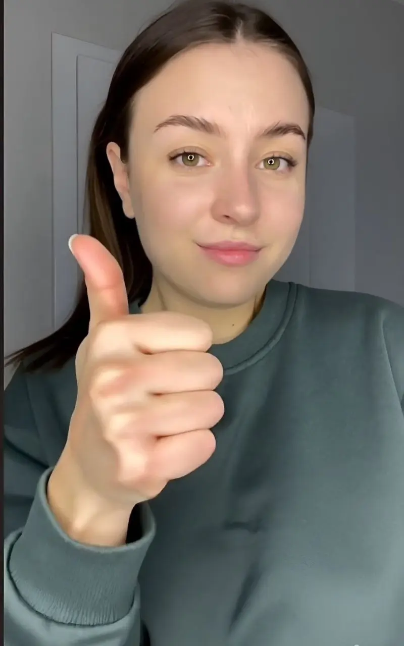 eagupsu (18) female from CA - sexting partner