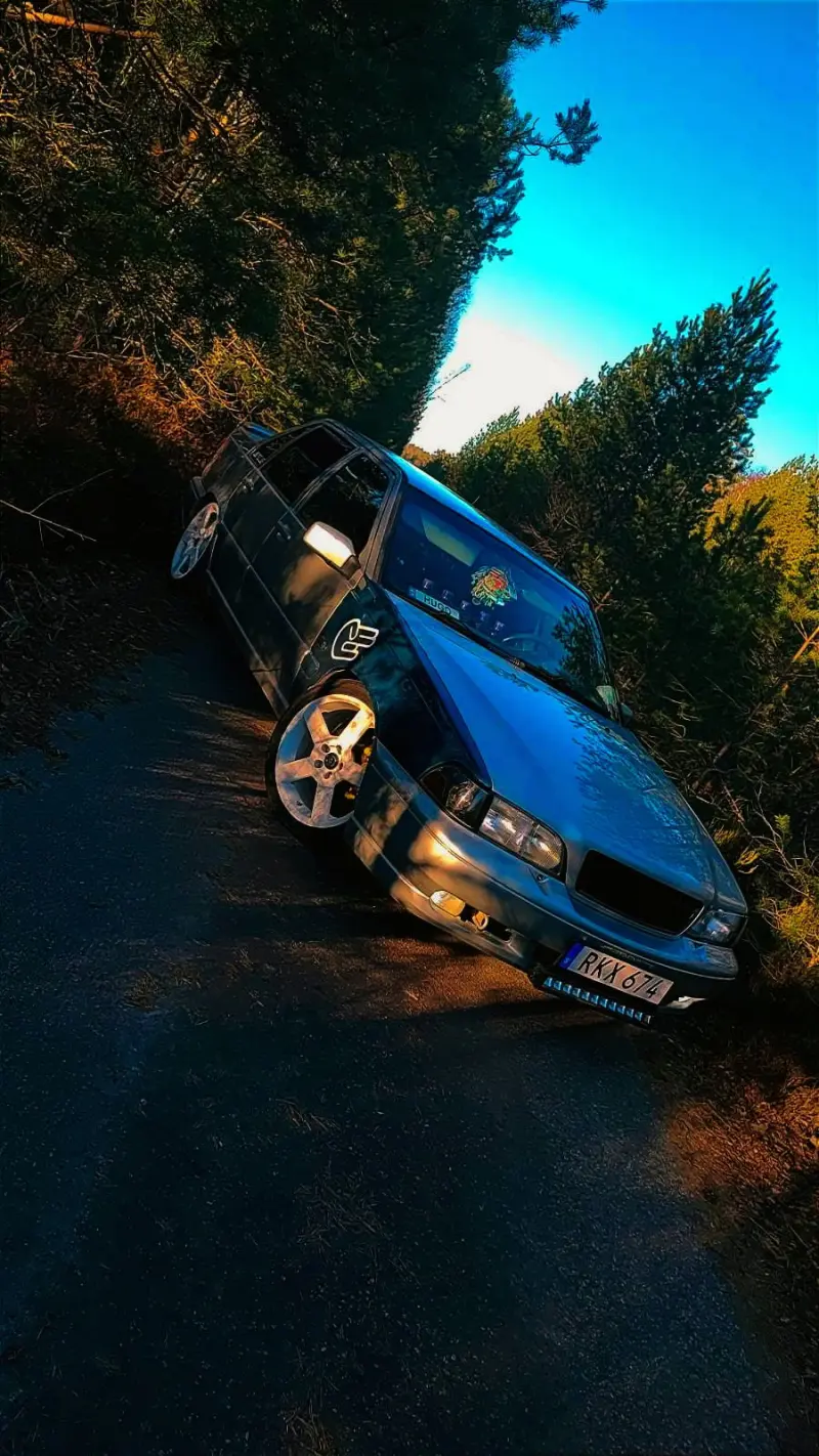 engmanh69 (18) male from SE - sexting partner