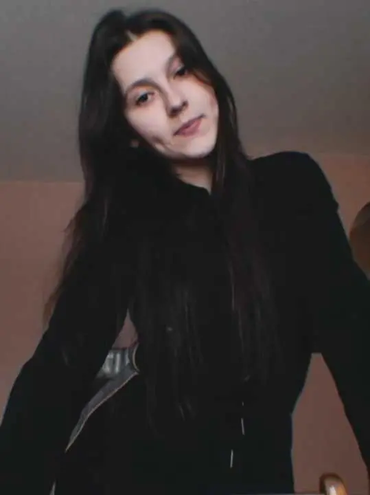 esnapuk (25) female from US - sexting partner