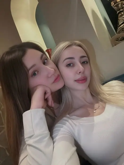 fajex87187 (18) female from GB - sexting partner