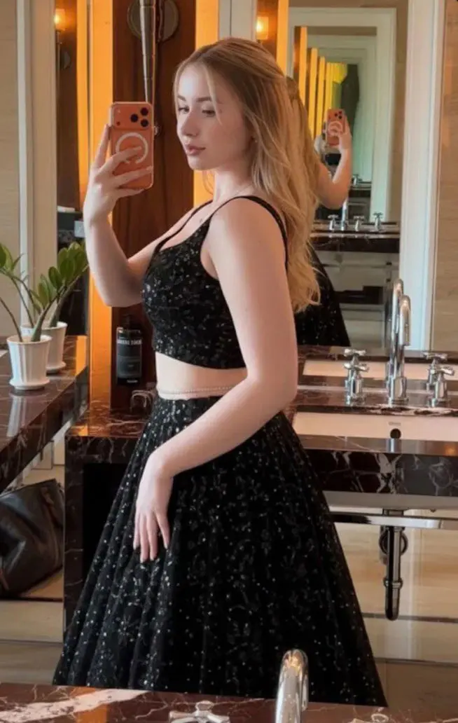 fibeceti (18) female from US - sexting partner