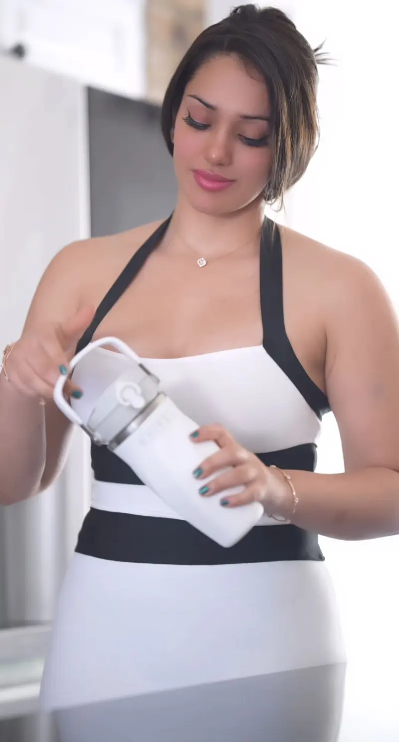 fiyalyui (24) female from GB - sexting partner