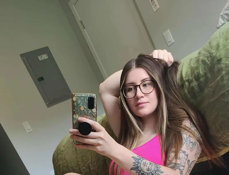 foknajurte (18) female from DE - sexting partner