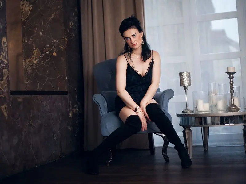 fyjolo (18) female from US - sexting partner