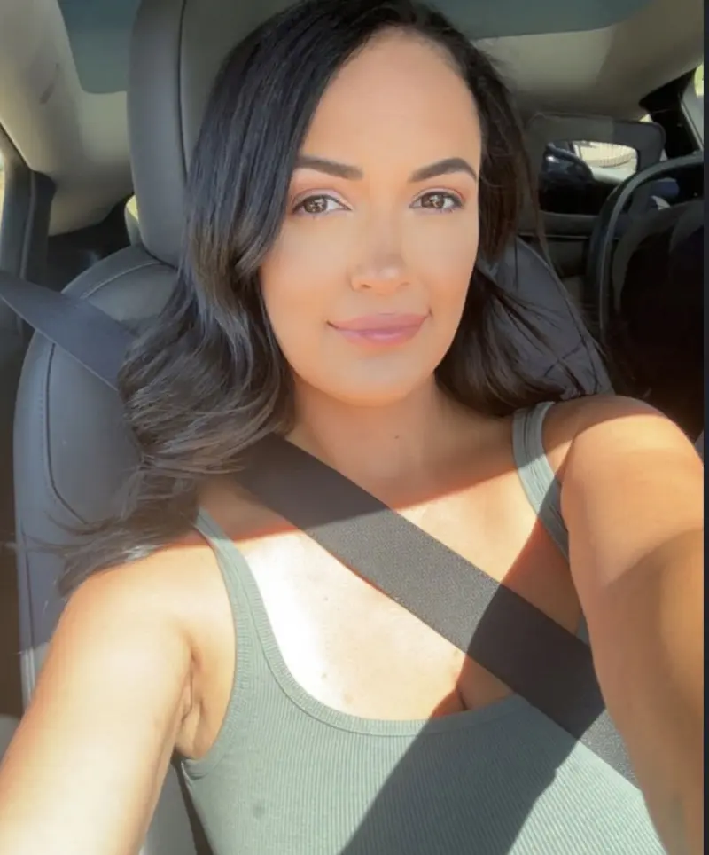 g40182686 (18) female from US - sexting partner