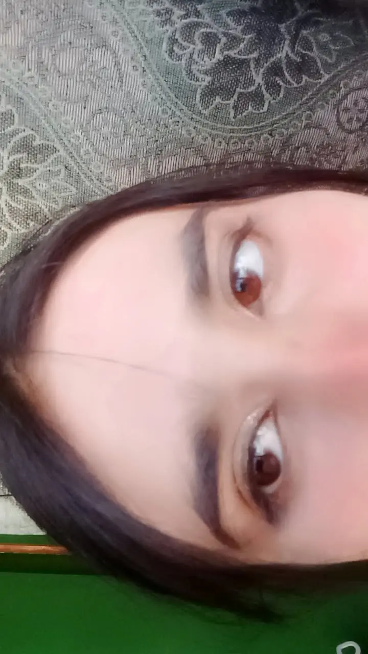 ggi9l_55 (18) male from PK - sexting partner