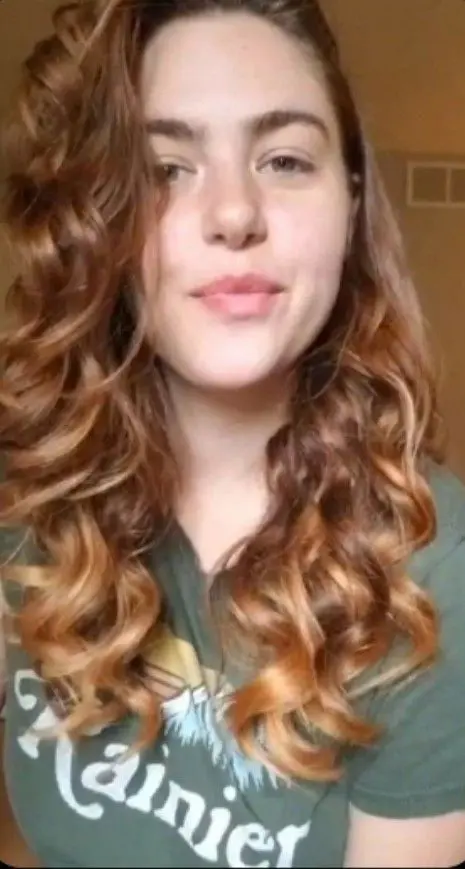 gigfigshe (22) female from US - sexting partner