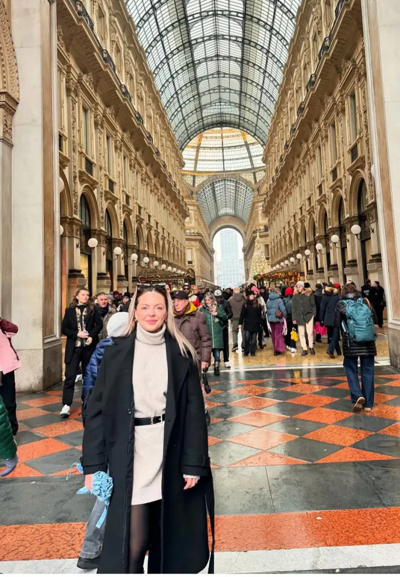 giqoxyly (22) female from US - sexting partner