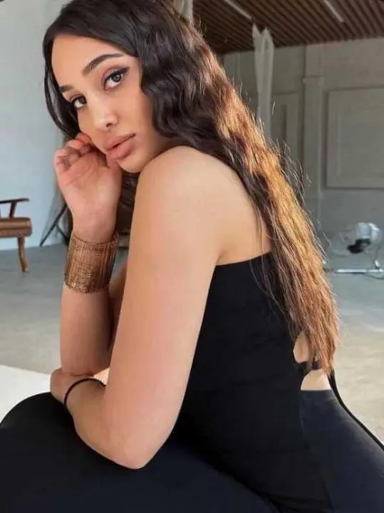 gisoruju (18) female from FR - sexting partner