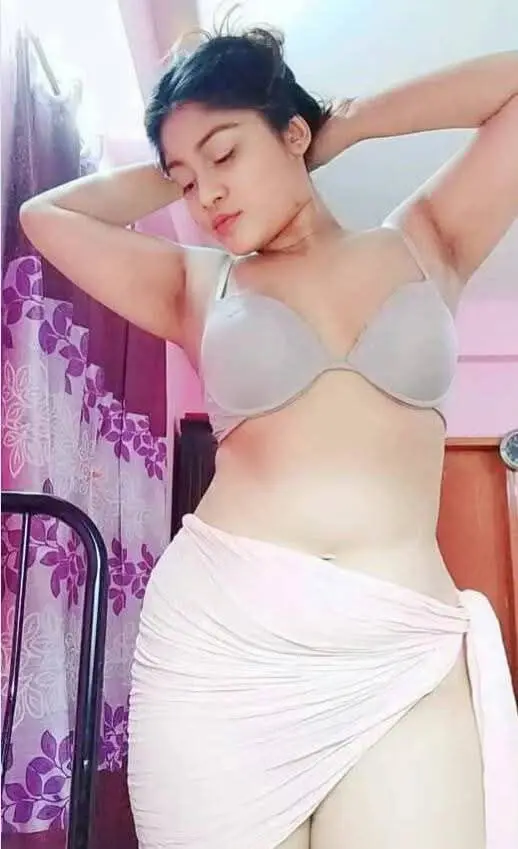 gomodo7665 (18) female from GB - sexting partner