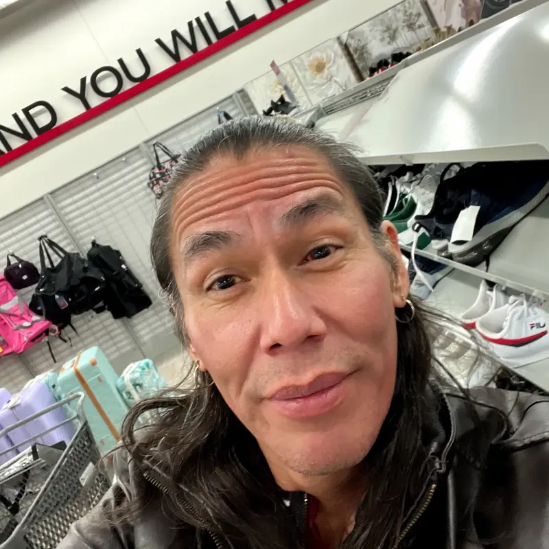 gooshtuwoo (55) male from US - sexting partner