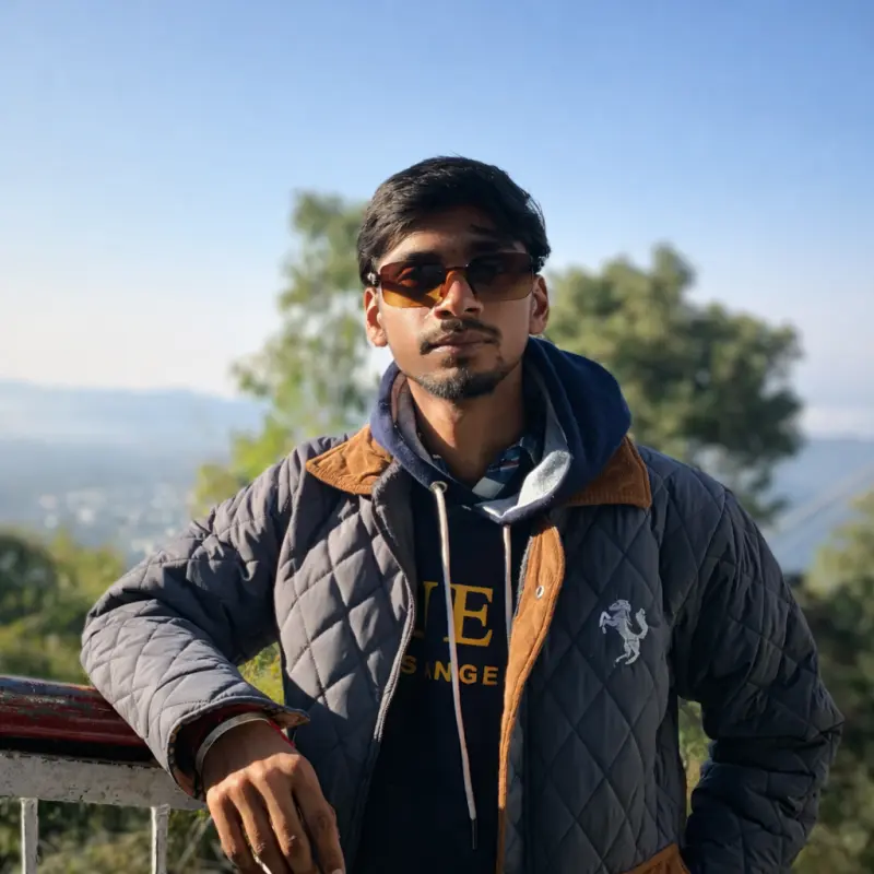 graduateyvn (18) male from IN - sexting partner