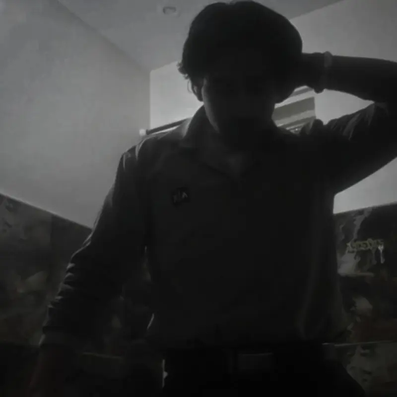 gujjar240290 (18) male from IN - sexting partner