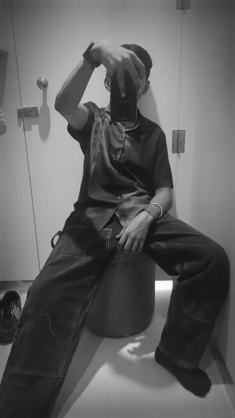 harsh (18) male from IN - sexting partner