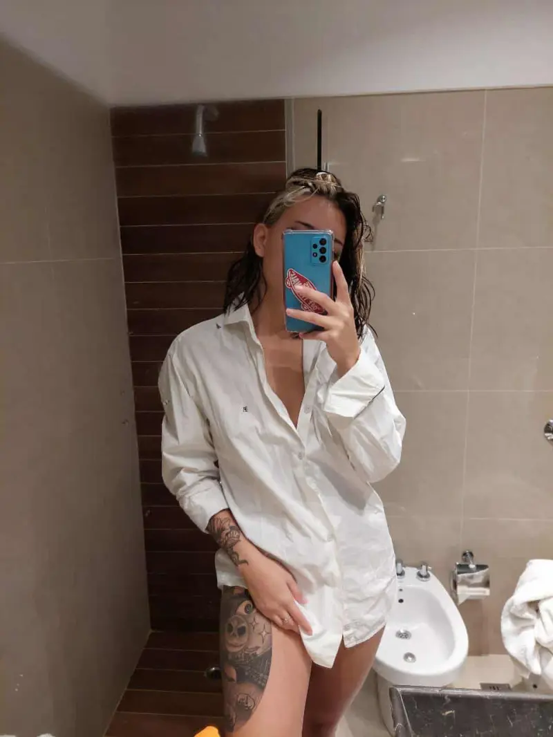 hayij20110 (18) female from CA - sexting partner