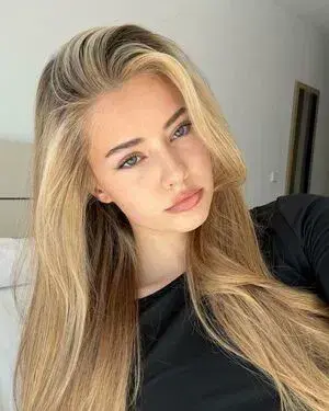 hemidi8478 (18) female from US - sexting partner