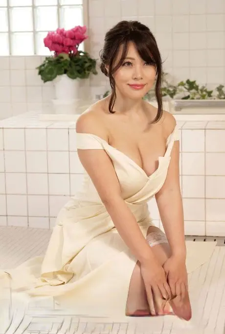 hicap60212 (21) female from AT - sexting partner