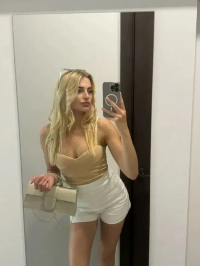 hjnsidm (18) female from GB - sexting partner