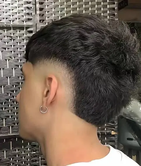 isksgskzhxxm (18) male from MY - sexting partner