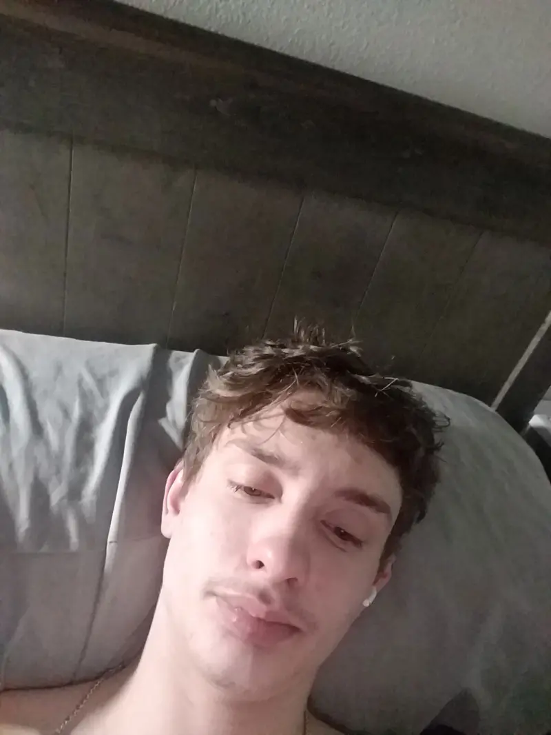 jace (18) male from CA - sexting partner