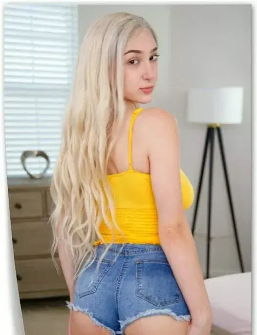 jaceti5763 (22) female from US - sexting partner