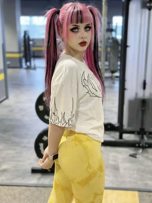 jadac91227 (18) female from SO - sexting partner