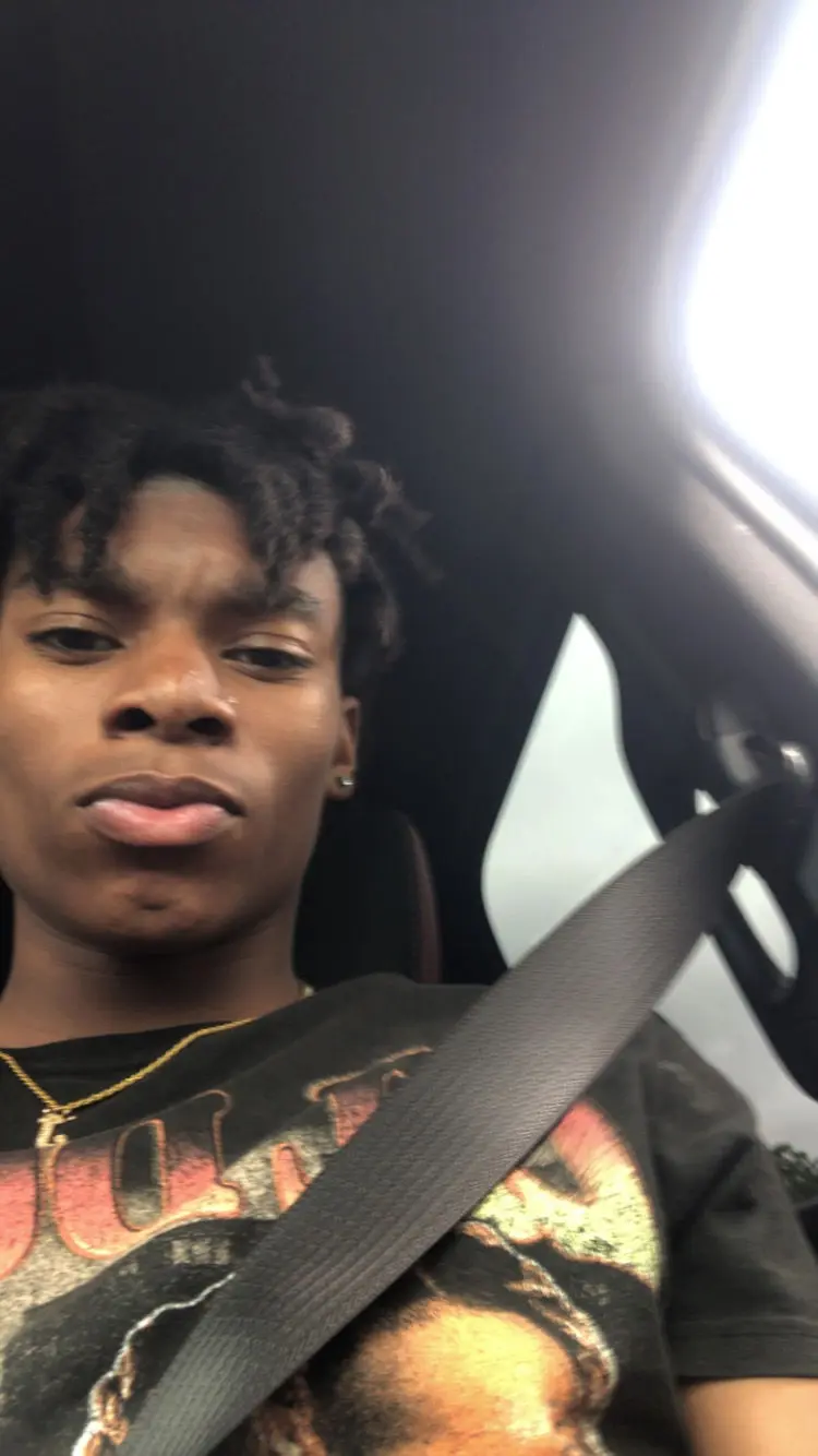 jadencarter443 (21) male from US - sexting partner