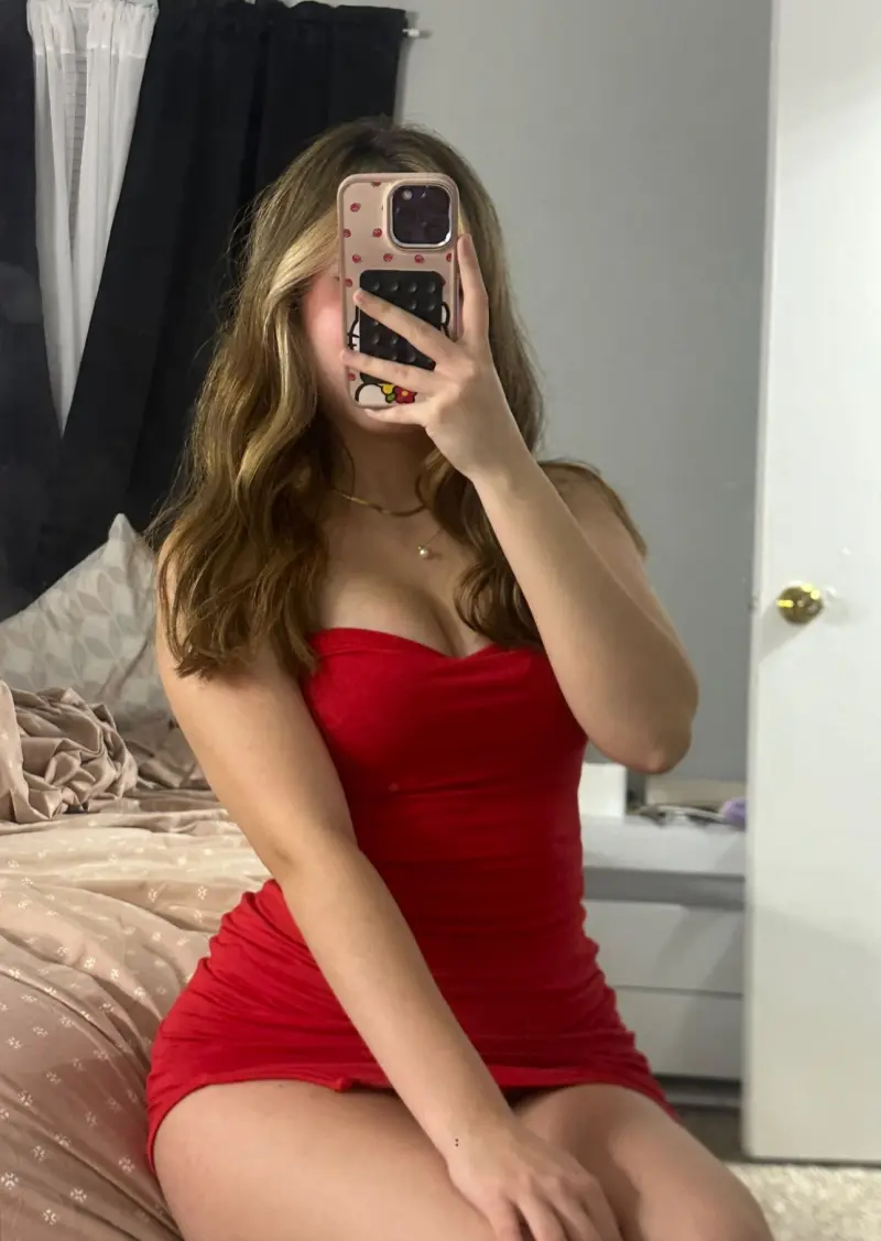 jarav80927 (18) female from US - sexting partner