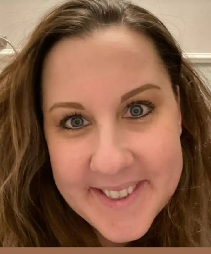 jayhellenj (18) female from GB - sexting partner