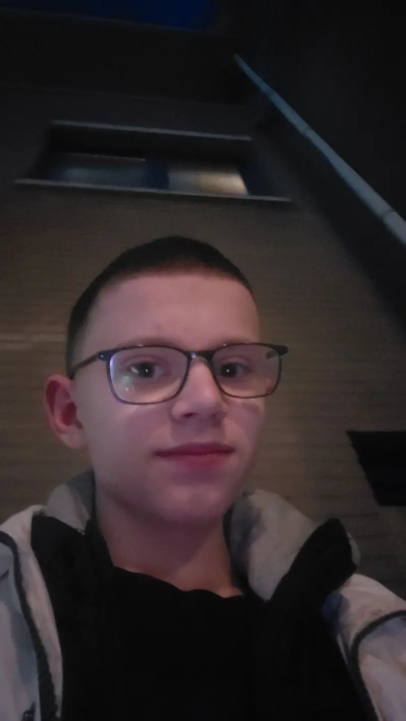 jaylenaarts (18) male from NL - sexting partner