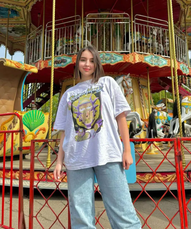 jefaya2655 (18) female from US - sexting partner