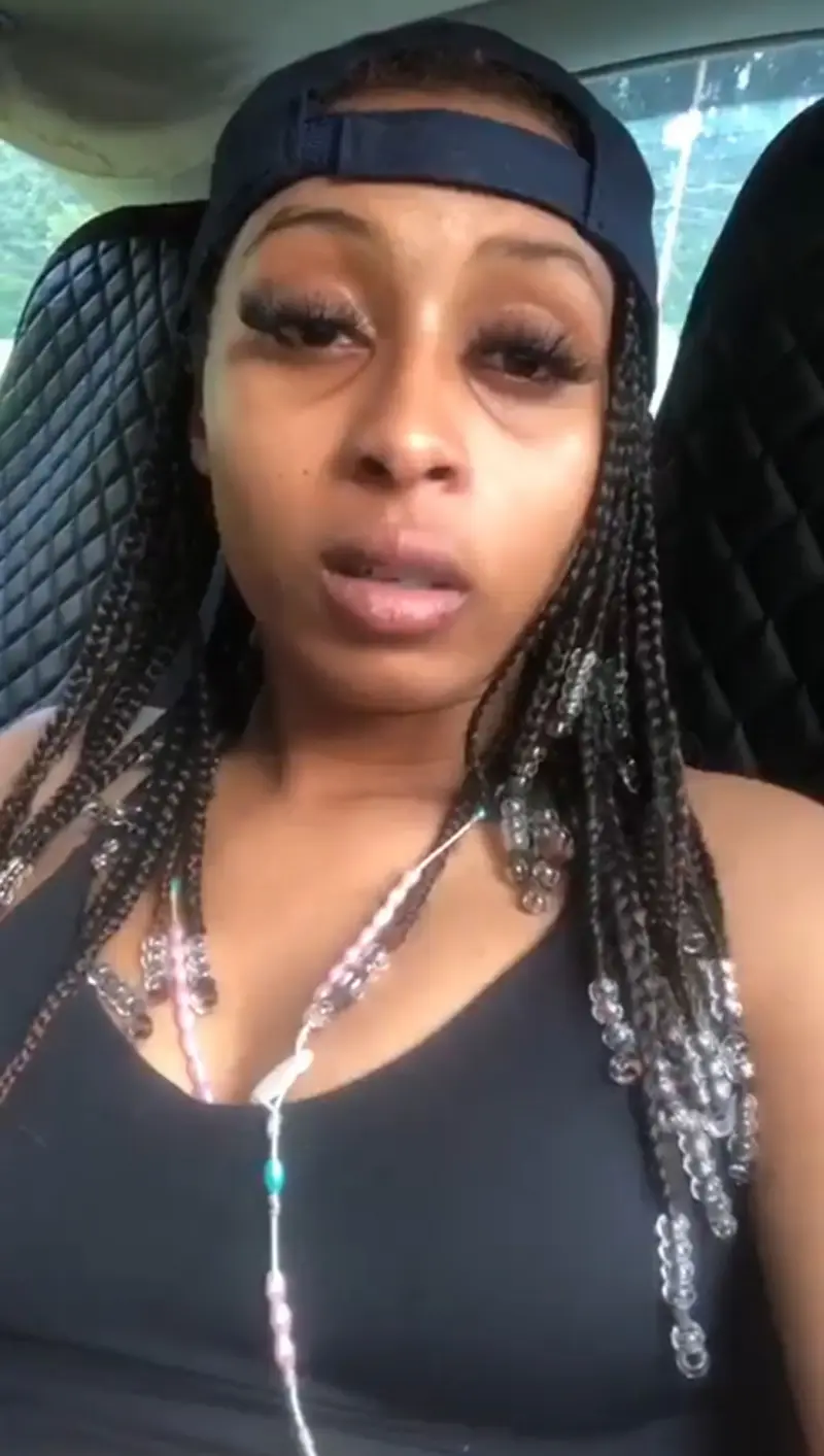 jellveenkell (18) female from AU - sexting partner