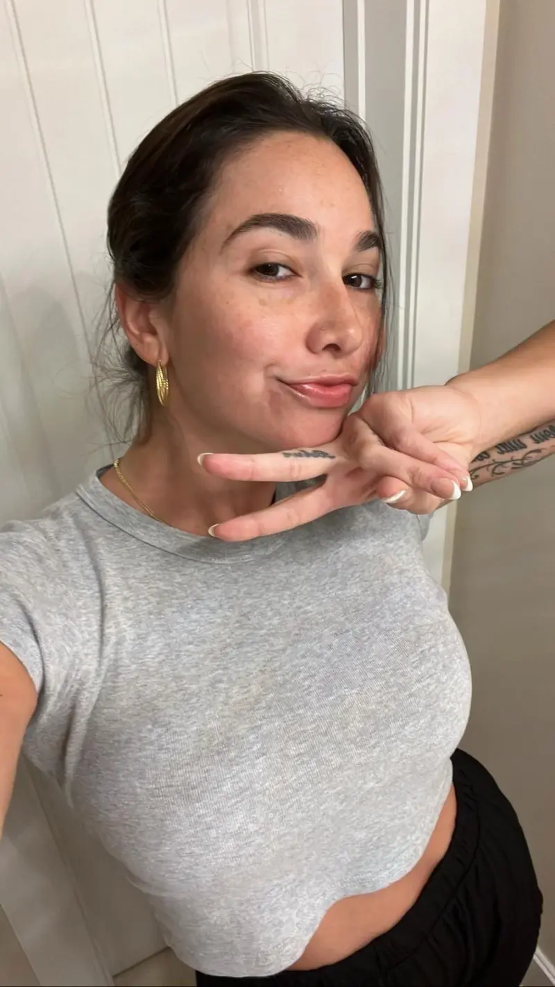 jenniferwhite335086 (18) female from US - sexting partner