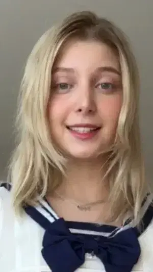 jepele3816 (25) female from GB - sexting partner