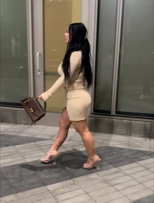 jifeko8369 (18) female from CA - sexting partner