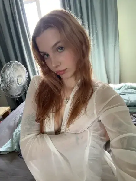 jiriye2973 (18) female from GB - sexting partner