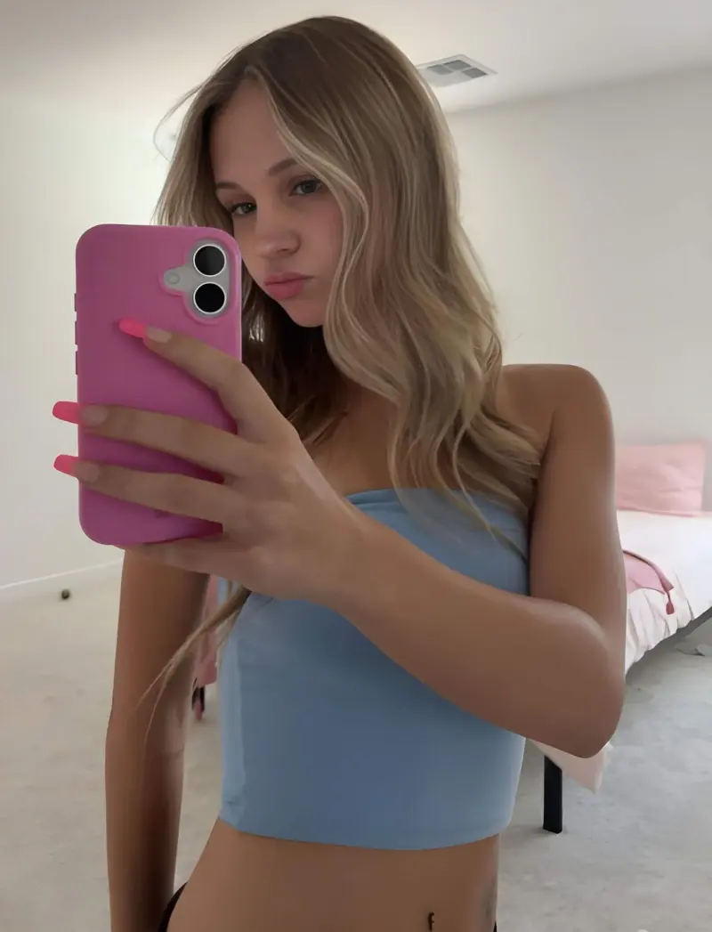 jixebab816 (18) female from GB - sexting partner