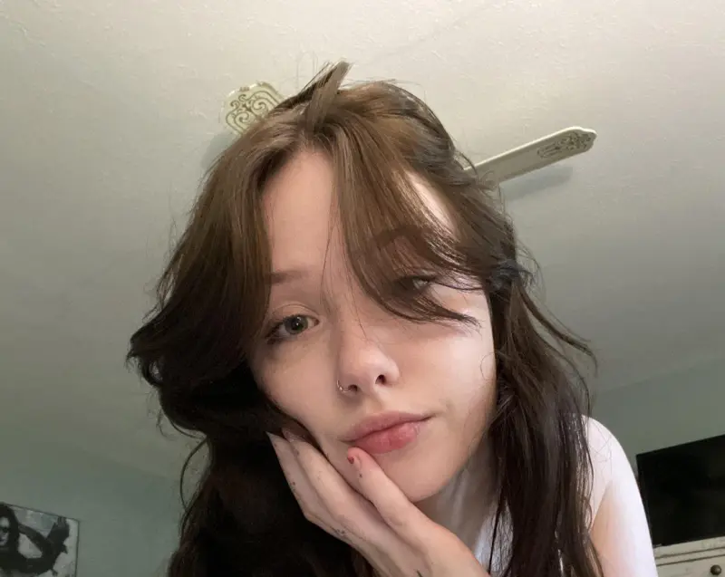 jotamiw914 (18) female from GB - sexting partner