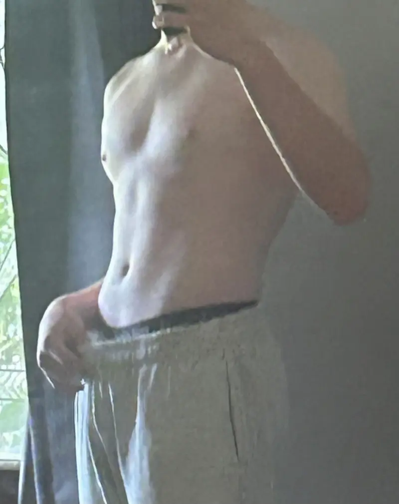 justsexting (18) male from AU - sexting partner