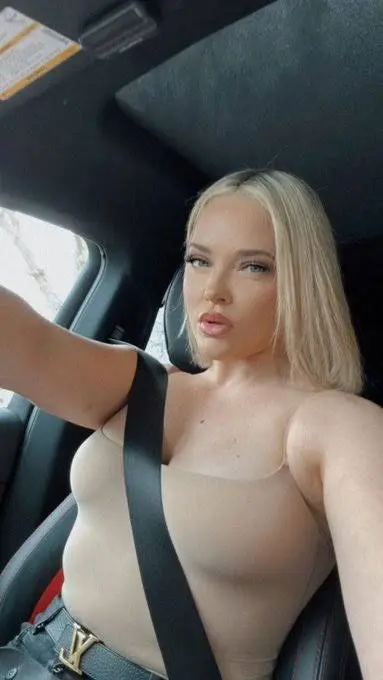 kaispeedray (18) female from DE - sexting partner