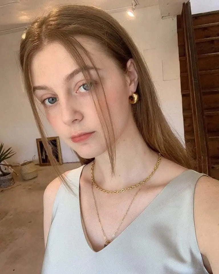 kakovu (18) female from DE - sexting partner