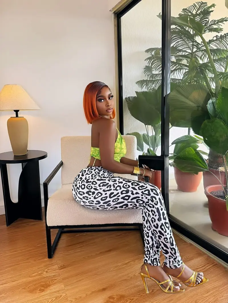 kassy_b3 (24) female from NG - sexting partner