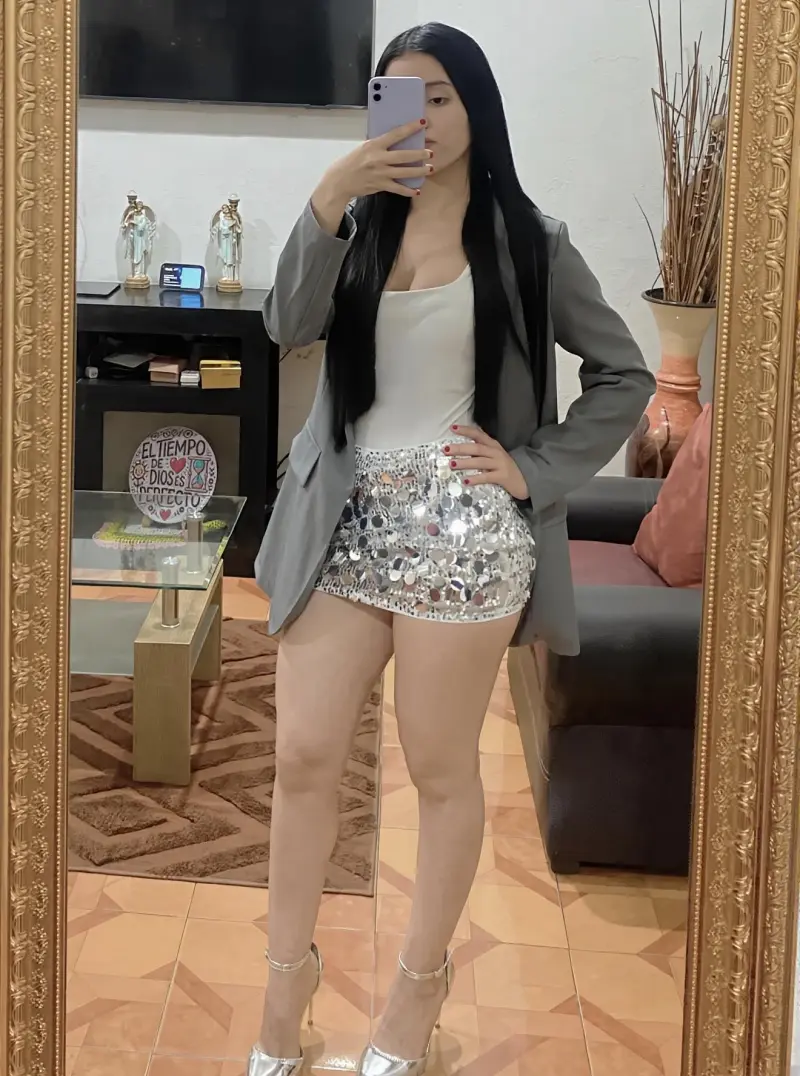 kefoh57280 (18) female from US - sexting partner