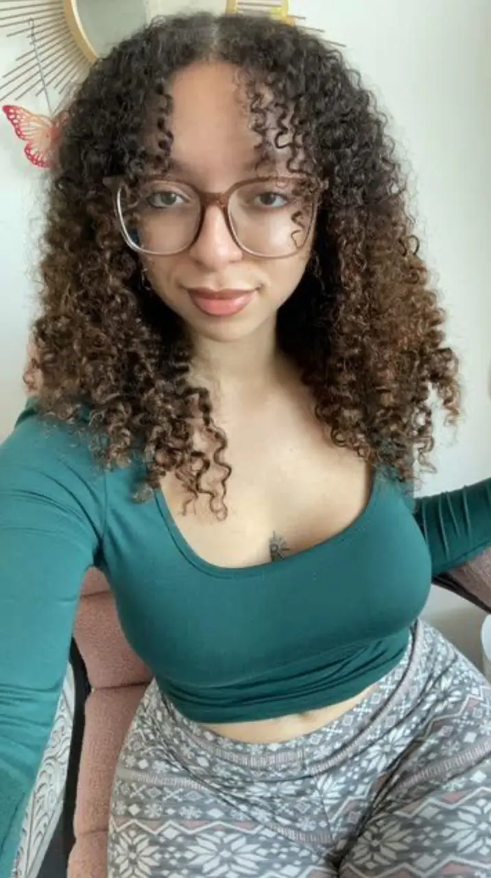 ketemo8729 (18) female from US - sexting partner